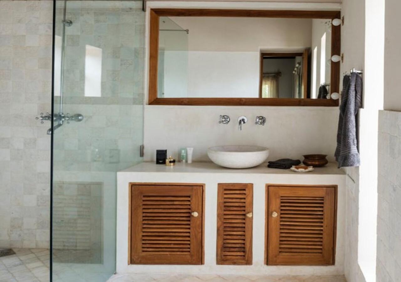 Saffronstays Stella Maris - Luxury Beach Front Villa Near Redi Beach Querim Exteriör bild