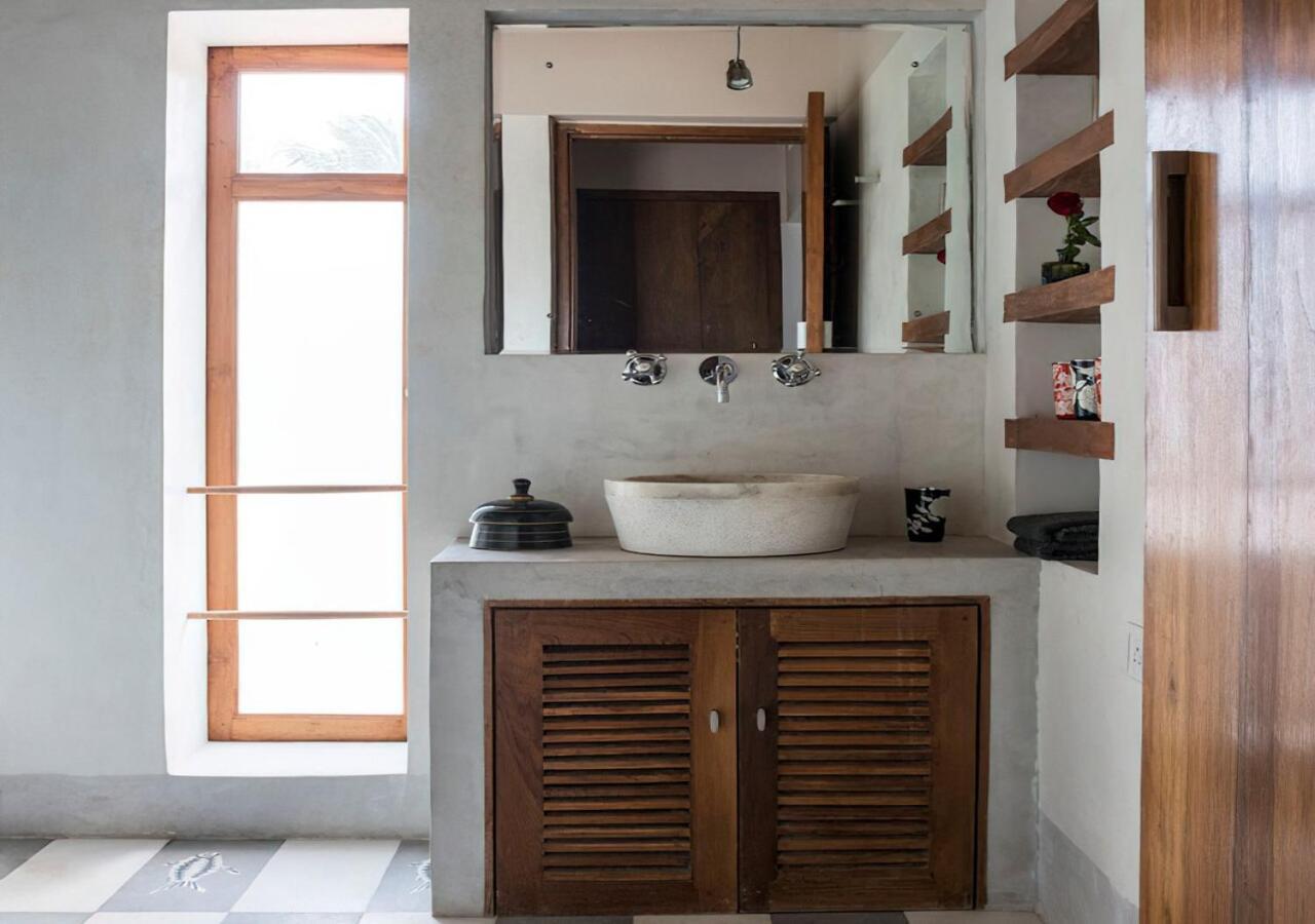 Saffronstays Stella Maris - Luxury Beach Front Villa Near Redi Beach Querim Exteriör bild